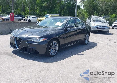 2017 Alfa Romeo Giulia Awd from USA, damaged, VIN ZARFAEDN6H7528581
